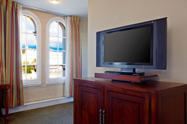 Holiday Inn Express SANTA BARBARA